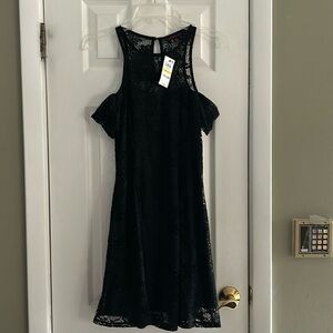 MATERIAL GIRL CAVIAR NLACK LACE DRESS SIZE M NWT